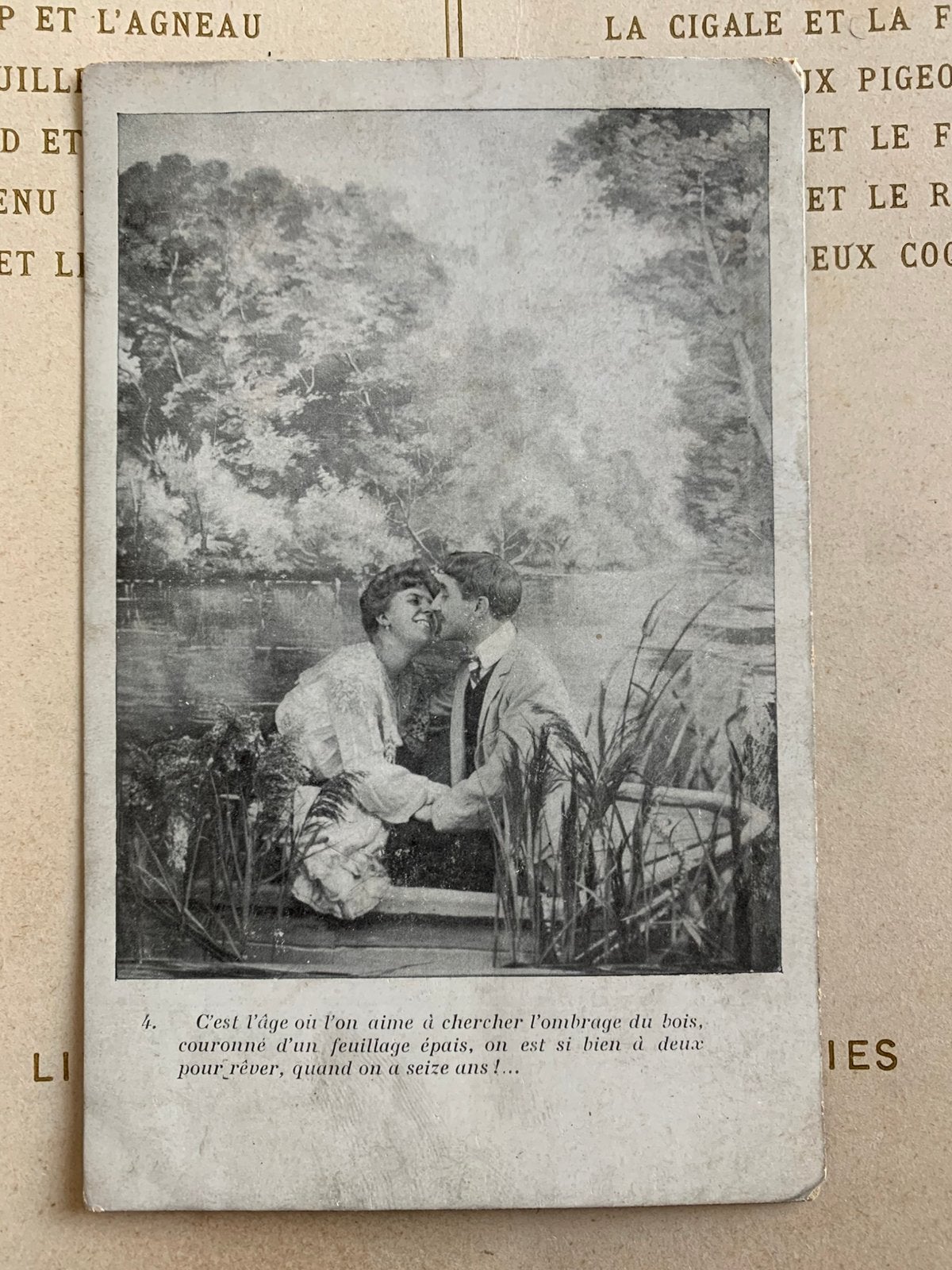 Romantiek - in een bootje, Ophalen of Verzenden, Voor 1920, Gelopen, Overige thema's