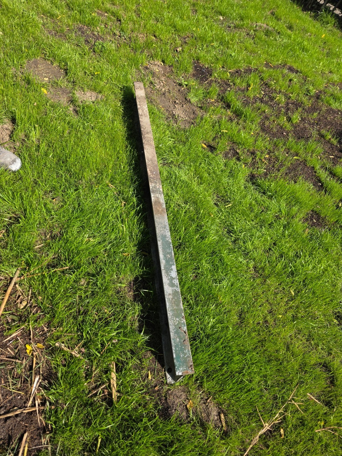 latij / IPE staal/ constructie balk, Ophalen