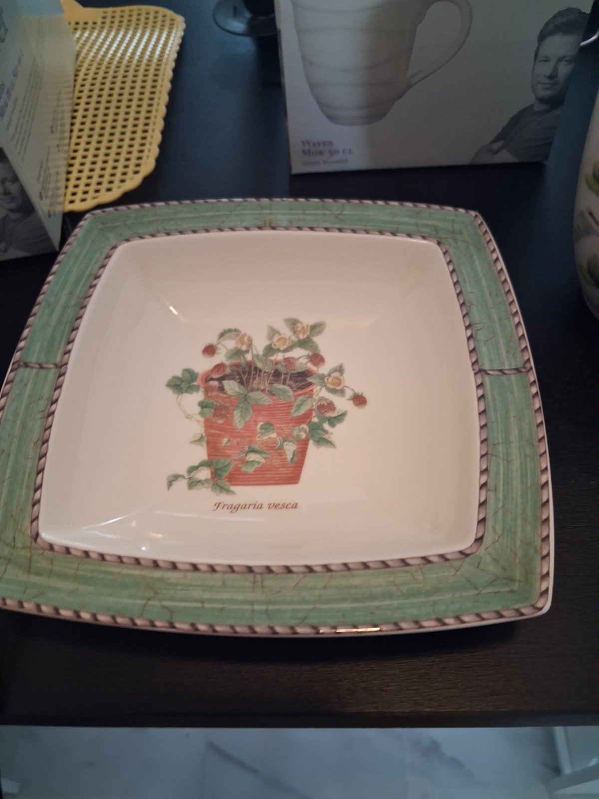 zgan wedgwood schotel, Ophalen
