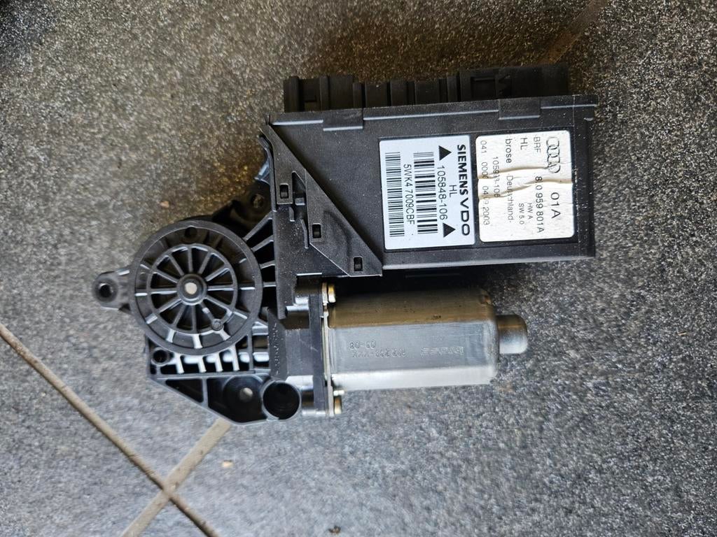 Audi A4 B6 Ruitmotor met Deurmodule 8E0 959 801A, Ophalen of Verzenden, Gebruikt, Audi