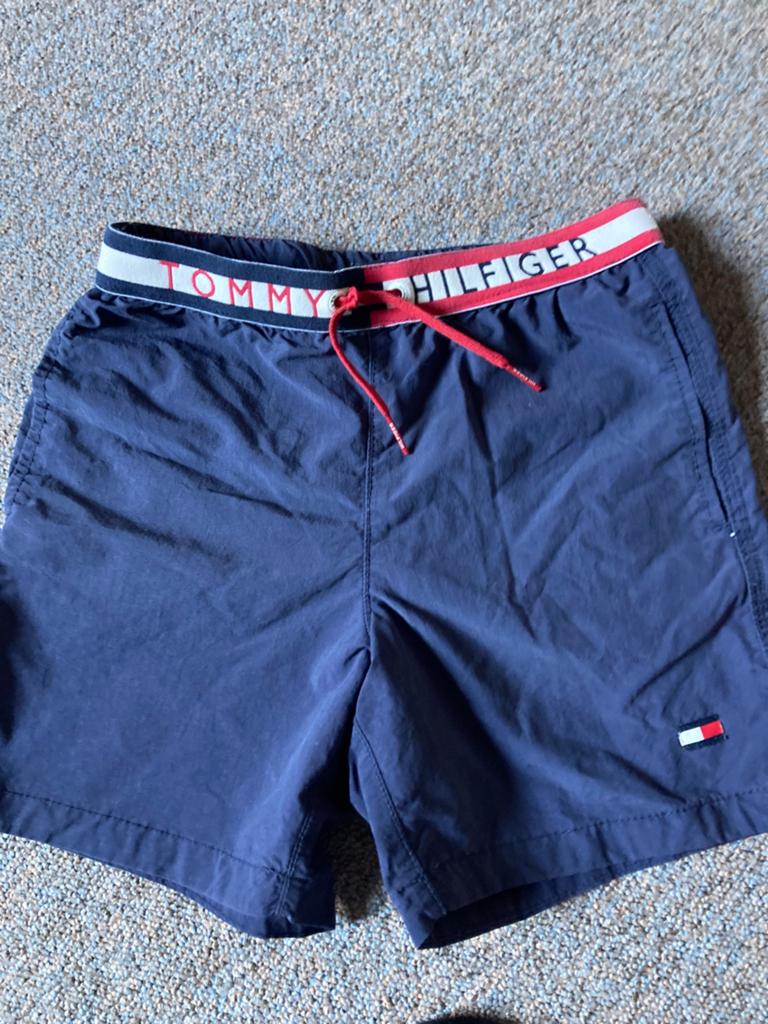Zwembroek hilfiger maat 134 (8-10 jaar), Kinderen en Baby's, Kinderkleding | Maat 134, Ophalen of Verzenden, Zo goed als nieuw