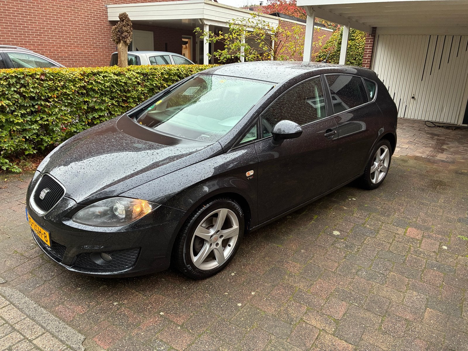 Seat Leon 1.4 TSI 92KW 2010 business high trekhaak, Auto's, Zwart, 4 cilinders, Leon, Zwart
