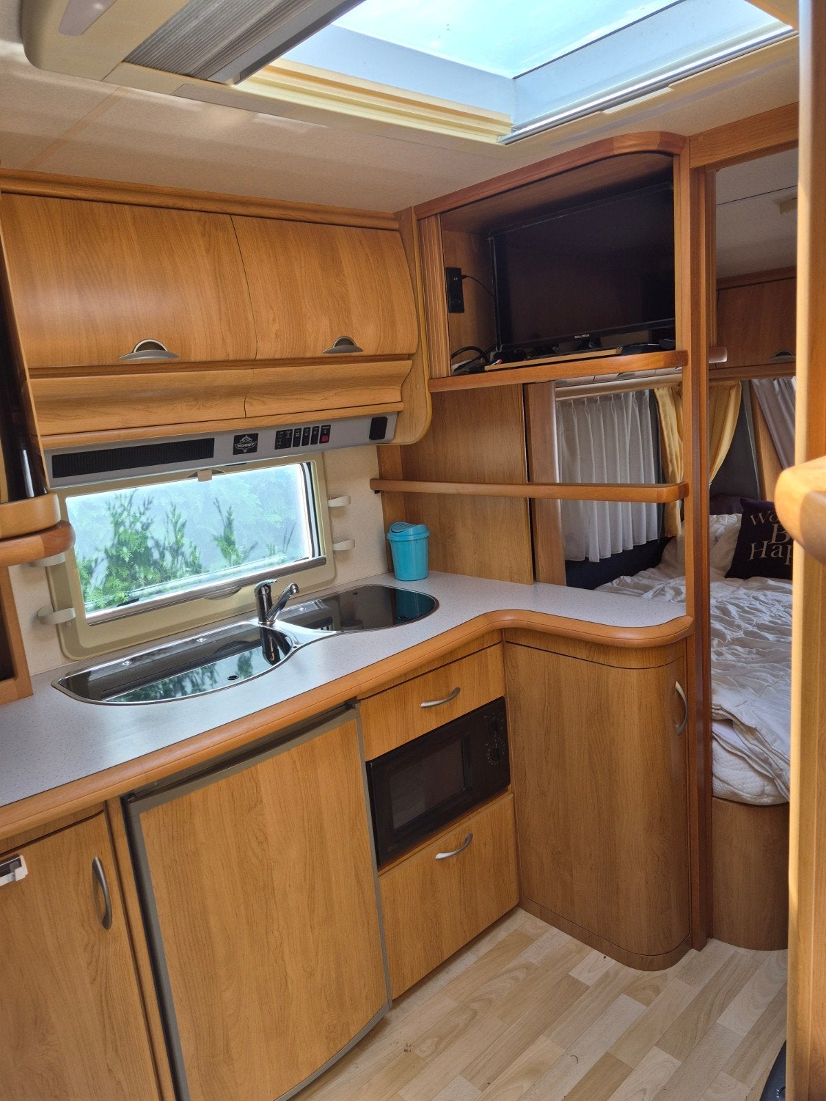 Te koop Hobby 540 exelent, Caravans en Kamperen, Caravans, Vast bed, Rondzit, Hobby, Particulier