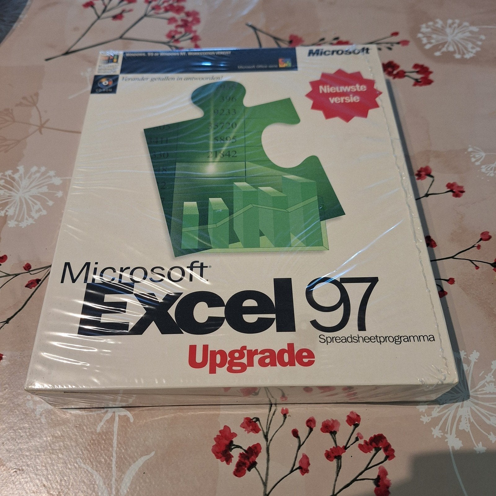 Microsoft Excel 97 Upgrade – GLOEDNIEUW in Fabrieksfolie (Fa, Ophalen of Verzenden
