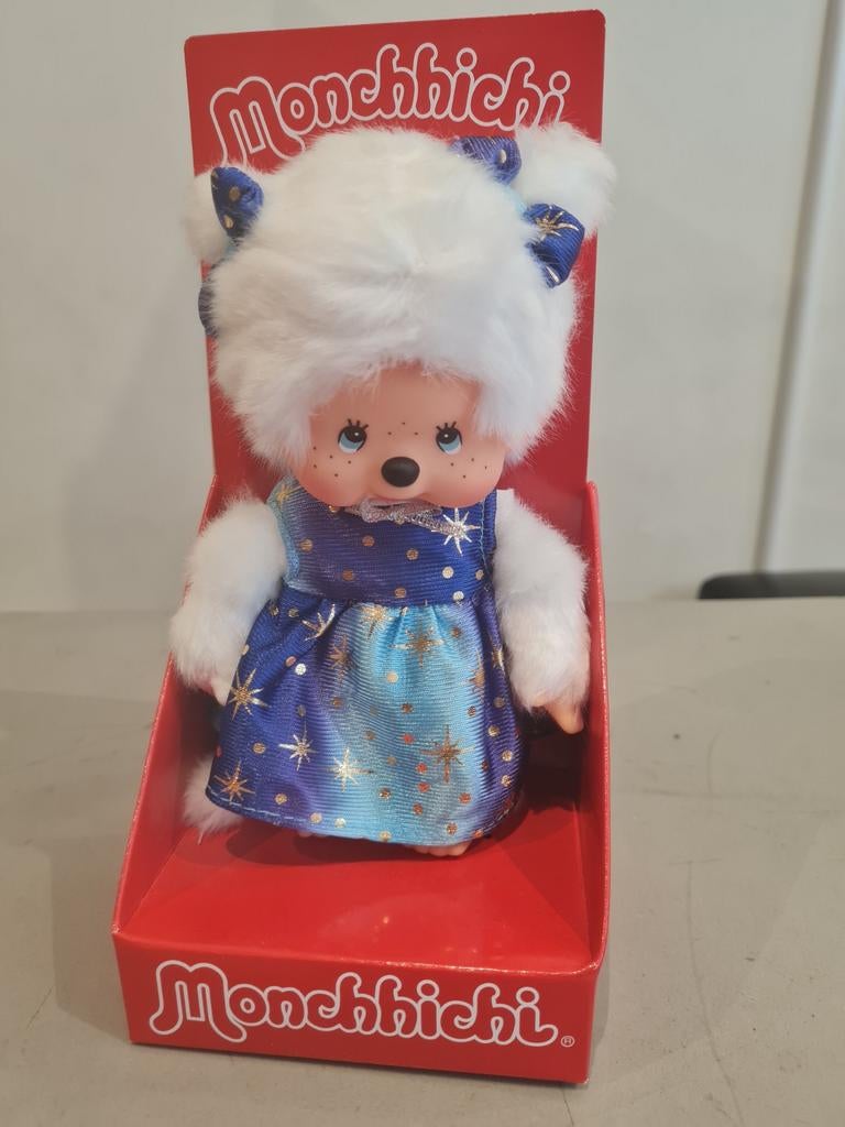 Monchhichi pop in blauwe jurk met sterren, nieuw in doos, Ophalen of Verzenden, Nieuw, Overige typen