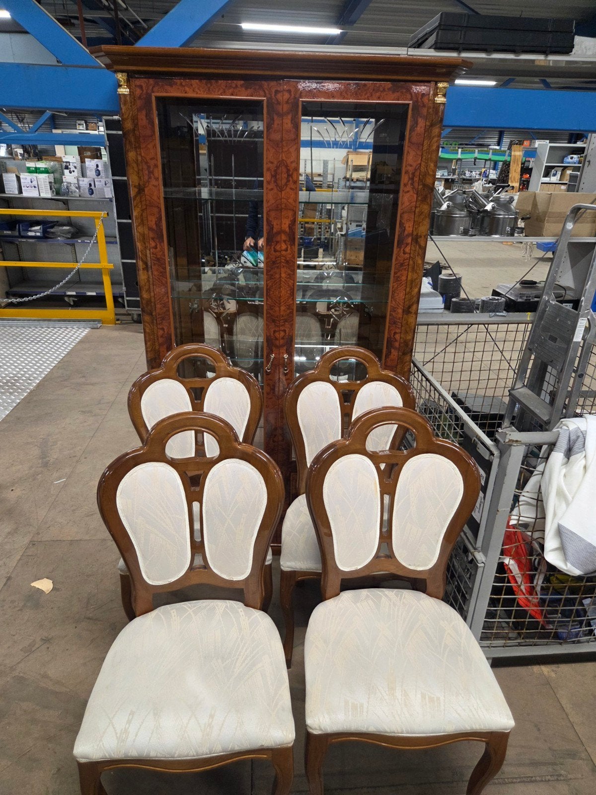 Set van 4 klassieke eetkamerstoelen, Huis en Inrichting, Stoelen, Gebruikt, Bruin, Klassiek, Ophalen of Verzenden