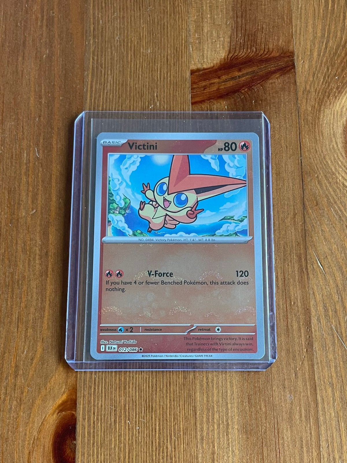 Victini Pokebal reverse holo 12/96 Black Bolt - NM, Ophalen of Verzenden, Zo goed als nieuw, Losse kaart, Foil