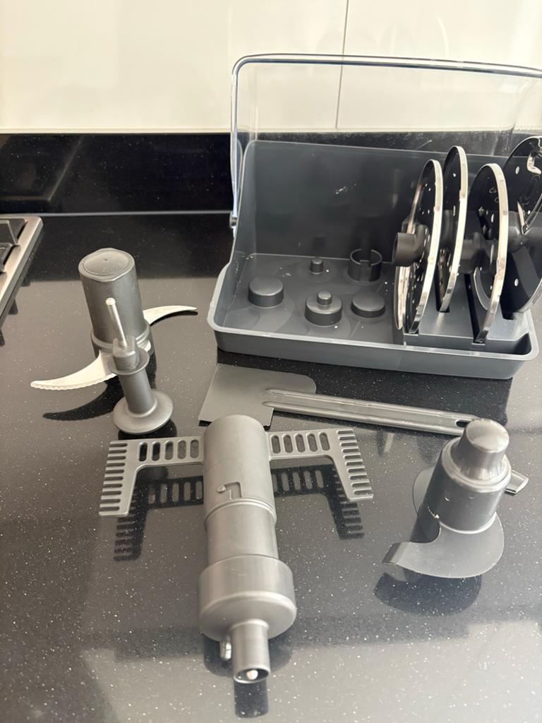 ALLEEN ONDERDELEN - Magimix Keukenmachine 4200 XL, 2 snelheden, Ophalen of Verzenden, Zo goed als nieuw, 2 tot 3 liter