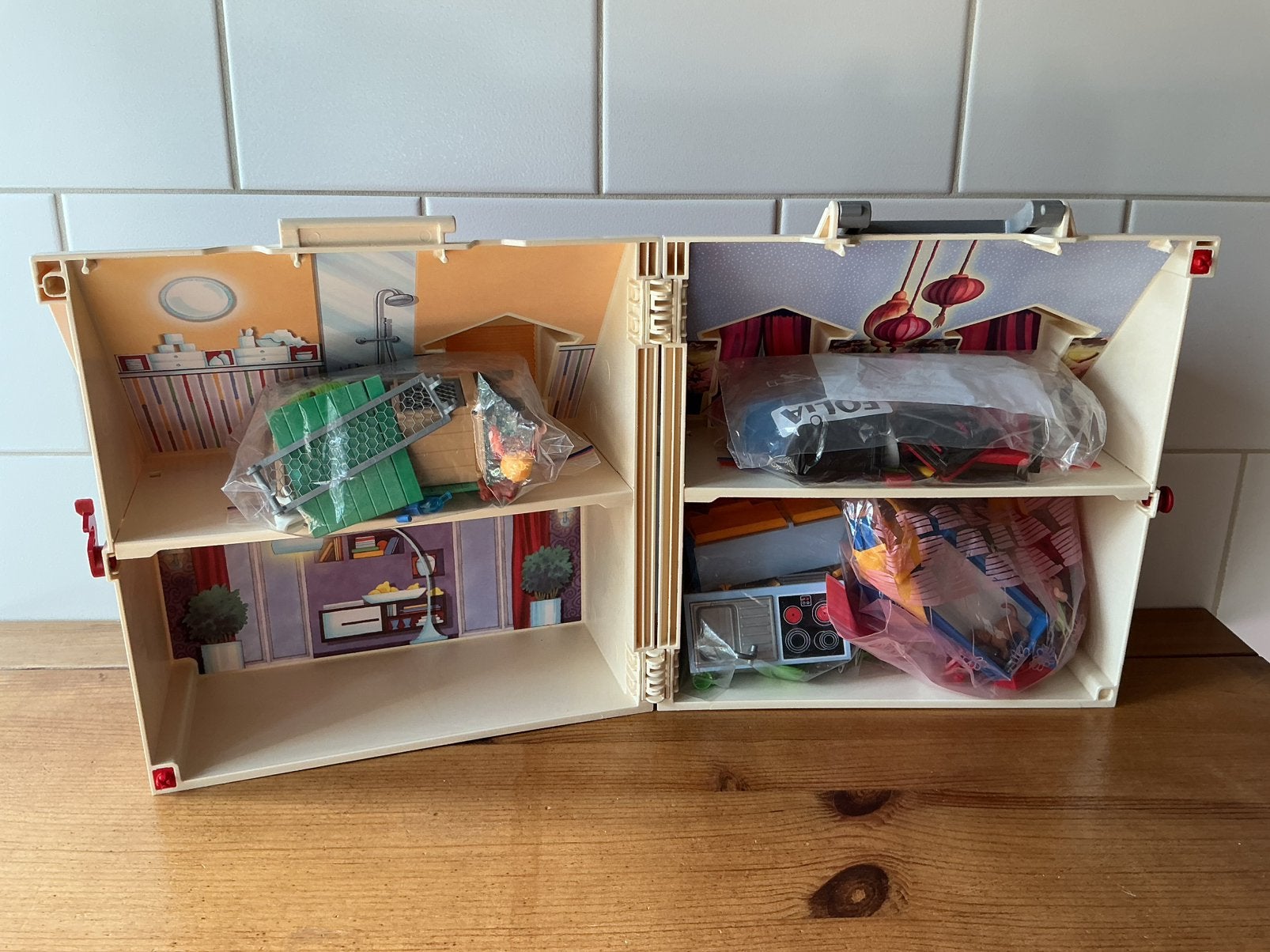 Foto 20 van PLAYMOBIL UITGEBREID MEENEEM POPPENHUIS 🛝🪁 SUPERSET !!