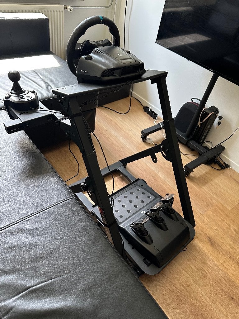 Race simulator -  Logitech G923 + shifter + wheel stand, Ophalen, Gebruikt, Stuur of Pedalen, PlayStation 4