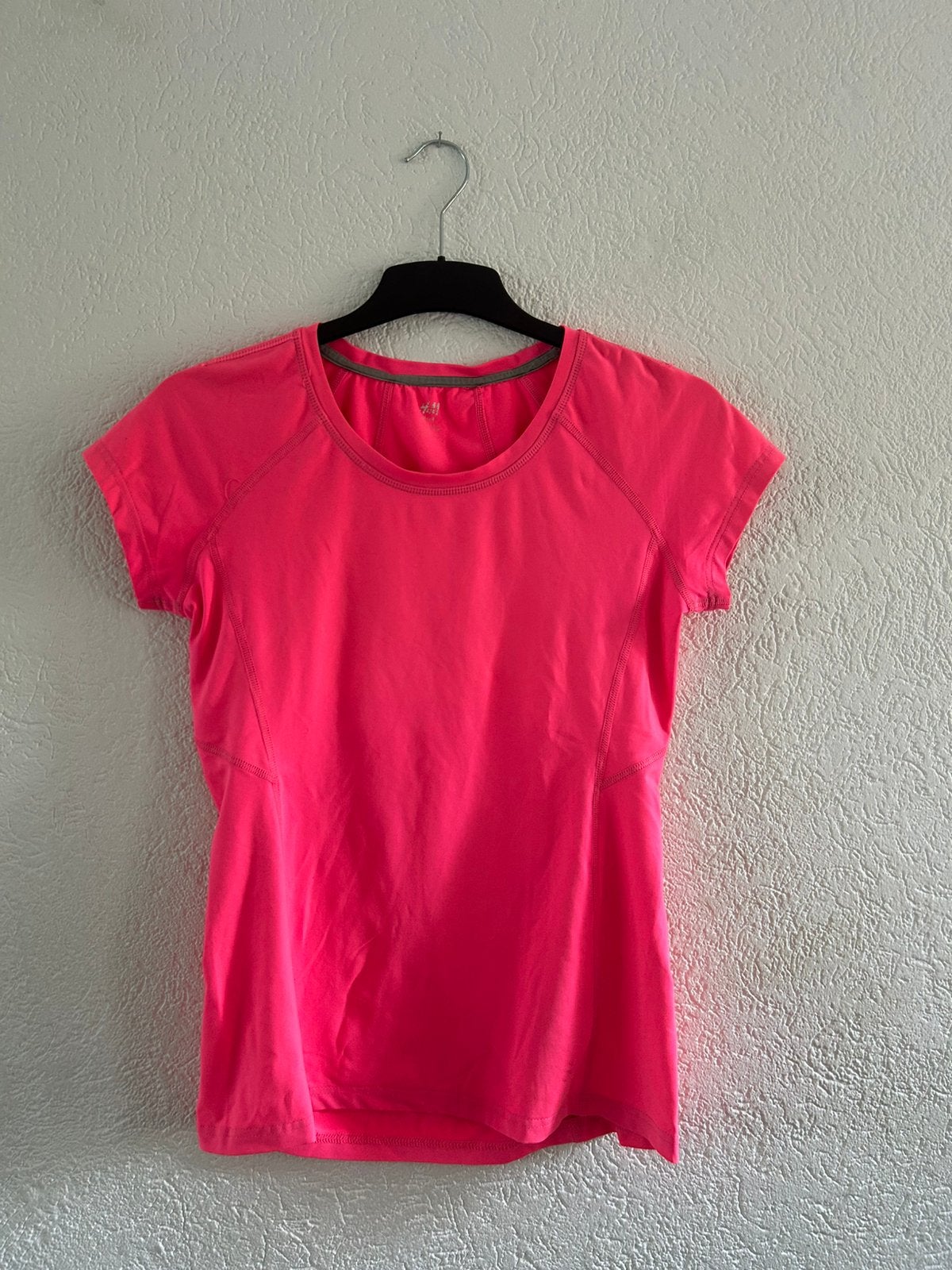 Sport shirt. Fitness. Top. Topje . Tshirt, Ophalen of Verzenden, Zo goed als nieuw, Roze, Korte mouw