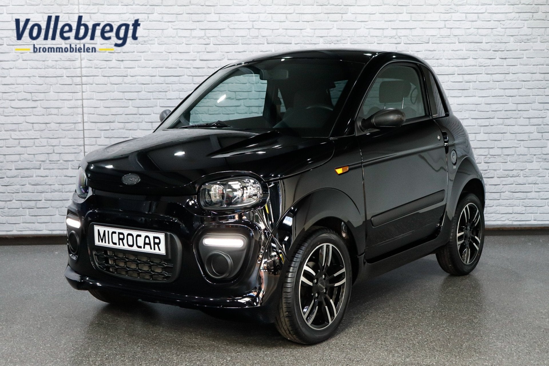 Microcar Dué 6 Plus Lage KM Stand! (bj 2020), Edisonlaan 30A
2665JC  BLEISWIJK, NL, Vollebregt Brommobielen, Info@vollebregtautos.nl