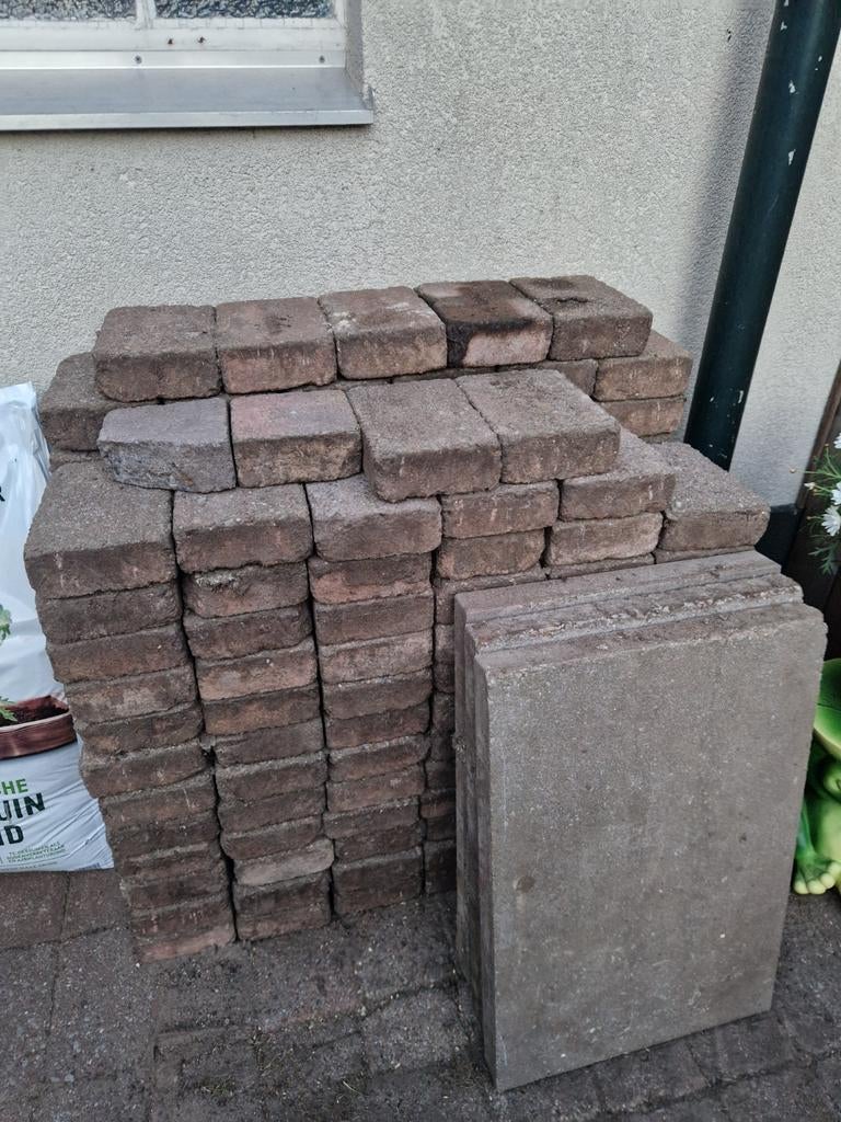 Straatstenen 5m² en 3 terrastegels, Tuin en Terras, Tegels en Klinkers, Ophalen, Gebruikt, Klinkers, 5 tot 10 m²