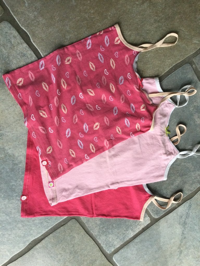 GRATIS Meisjes hemden 116/122 GRATIS, Ophalen, Gebruikt, Meisje, Nacht- of Onderkleding