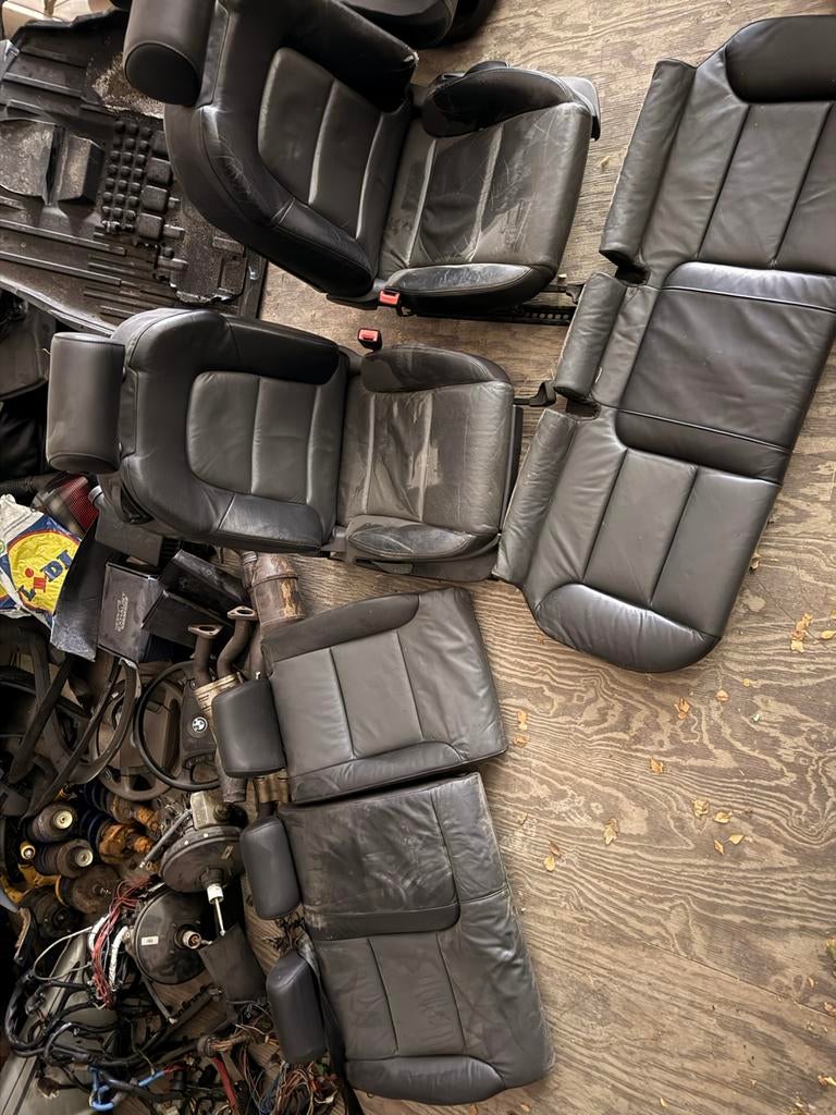 Lederen stoelen 3 deurs (Golf 5/6 Audi A3 8P & Seat leon 1P), Auto-onderdelen, Ophalen, Gebruikt, Nvt, Seat