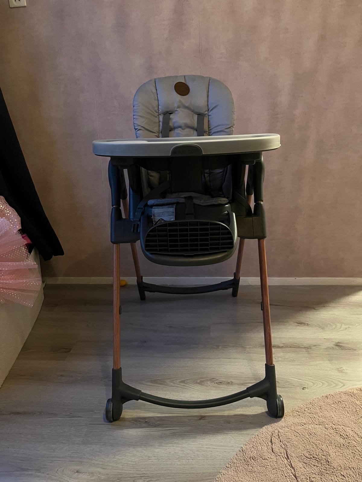 Maxi Cosi Minla 6-in-1 meegroeistoel, Kinderen en Baby's, Kinderstoelen, Ophalen, Gebruikt, Meegroeistoel, Afneembaar eetblad