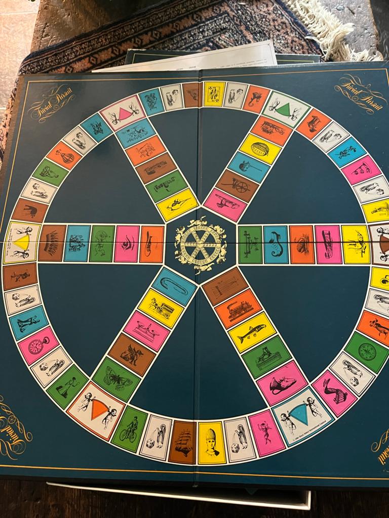Trivial Pursuit Derde Genus Editie Bordspel, Drie of vier spelers, Ophalen of Verzenden, Zo goed als nieuw