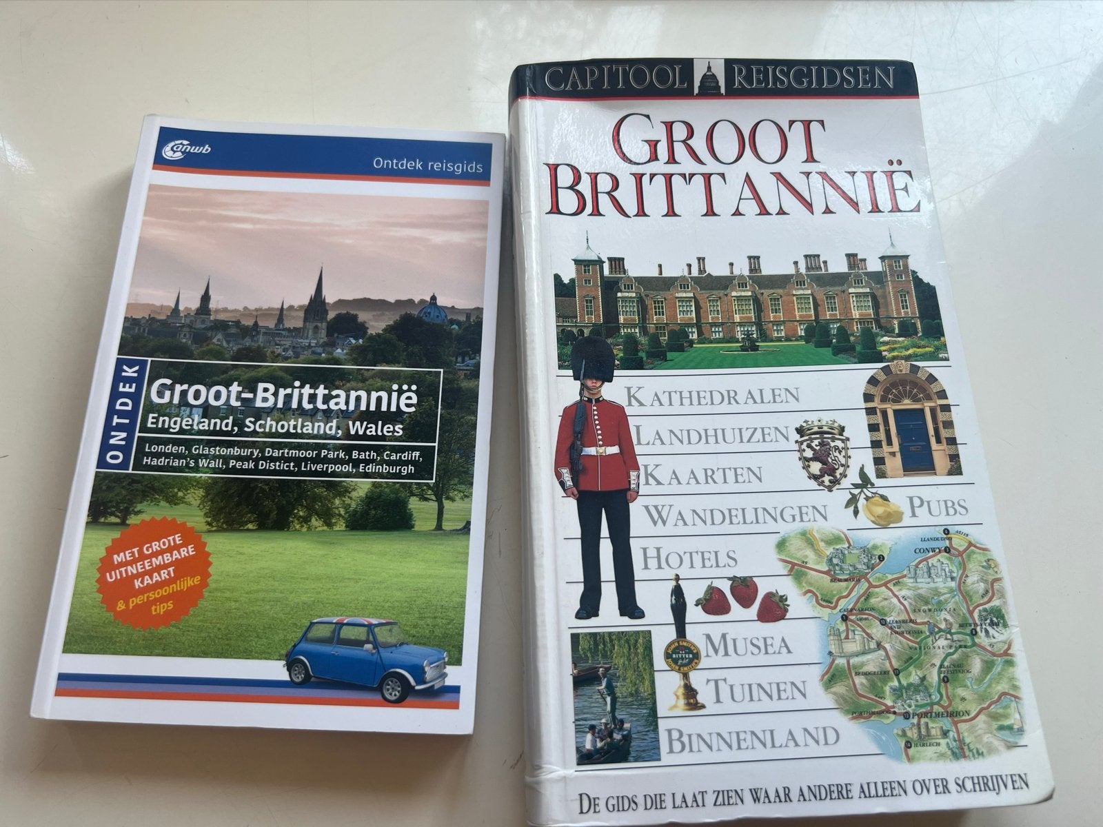 Reisgidsen Groot-Brittannië: ANWB Ontdek & Capitool, Gelezen, Europa, Ophalen of Verzenden, Reisgids of -boek