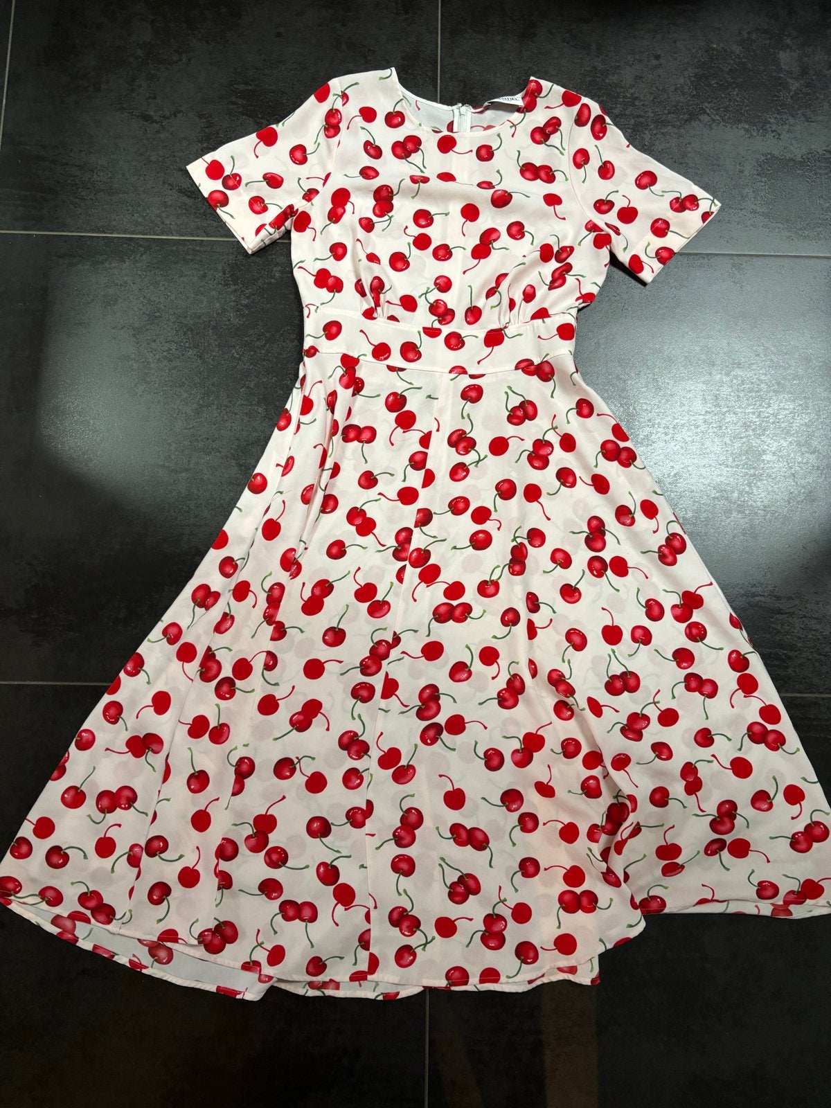 Essentiel Antwerp jurk met kersenprint, maat 38, Kleding | Dames, Jurken, Maat 38/40 (M), Ophalen of Verzenden, Zo goed als nieuw