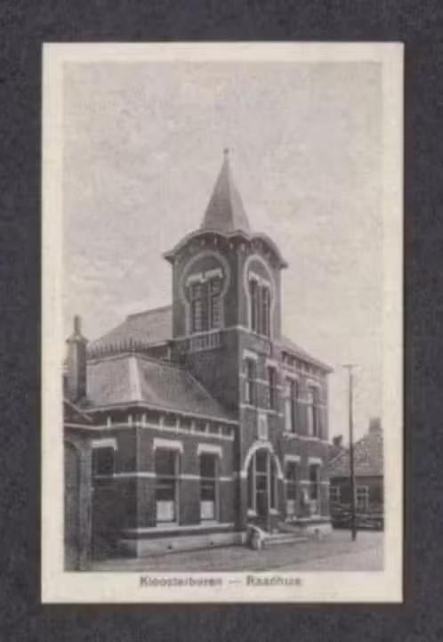 Kloosterburen Raadhuis 1929 naar Standdaarbuiten., Ophalen of Verzenden, 1920 tot 1940, Gelopen, Groningen