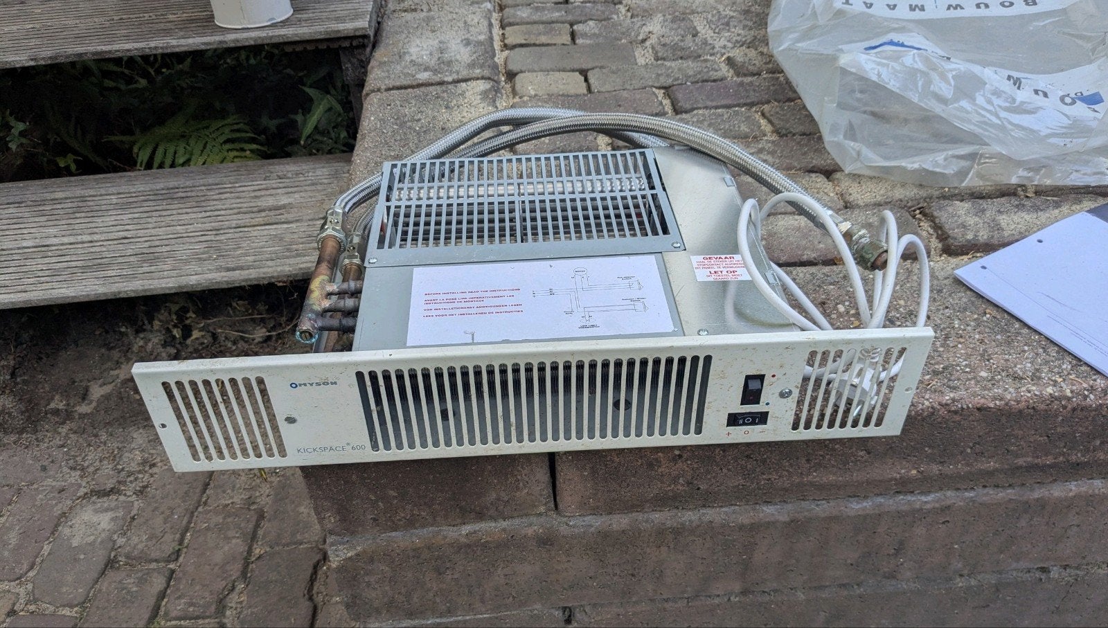 Kickspace 600 (merk MYSON) plintverwarming, Minder dan 30 cm, Radiator, Minder dan 60 cm, Ophalen of Verzenden