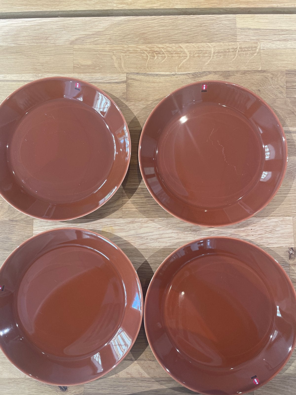 Iittala Teema Vintage Bruine Borden 21cm - Set van 4, Gebruikt, Keramiek, Ophalen of Verzenden, Bord(en)