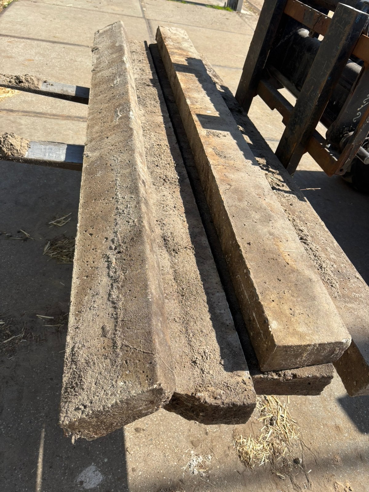 Lateien van beton, Ophalen, Overige houtsoorten, 50 mm of meer, Minder dan 200 cm