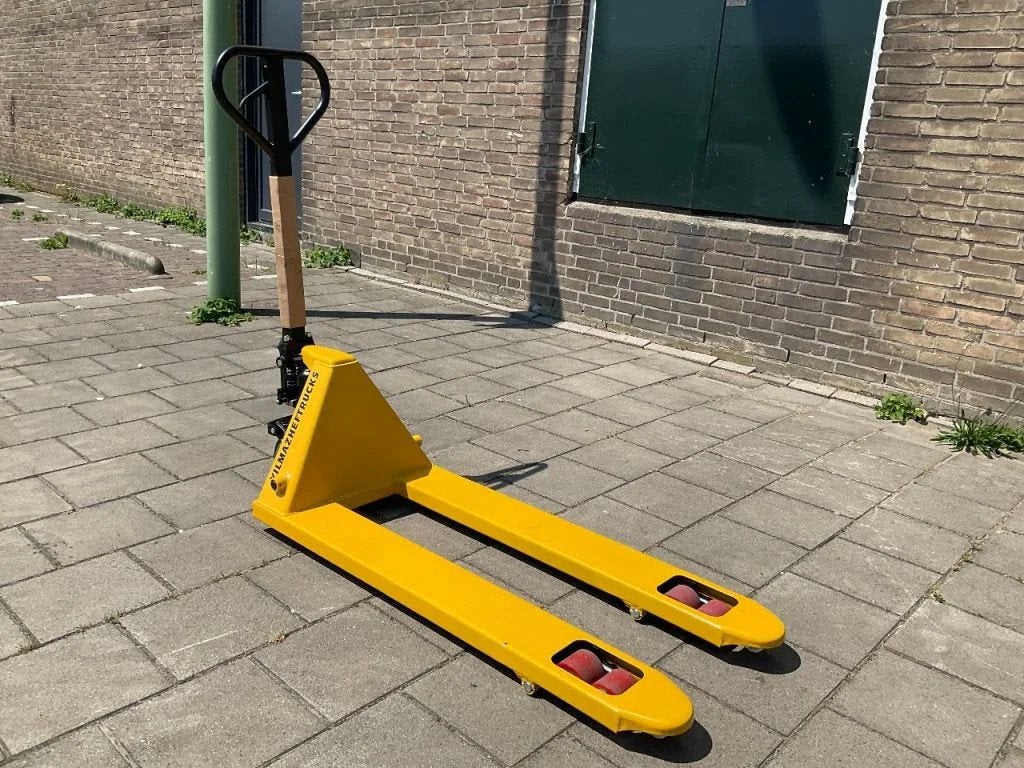 2500KG HANDPALLETWAGEN NIEUW / VOORRAAD!, 2500KG, Overige aandrijving, Marconistraat 2
3133KL  Vlaardingen, NL, Yilmaz Heftrucks