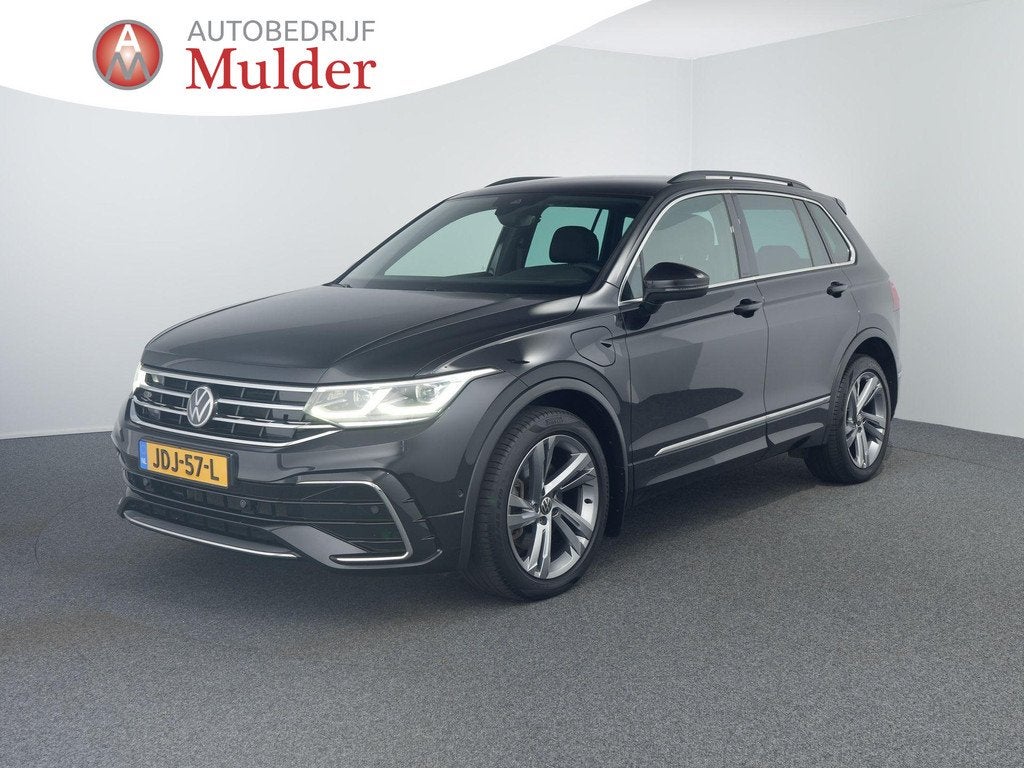 Volkswagen Tiguan 1.4 TSI eHybrid R-Line Business+ 3x R-line, Auto's, Volkswagen, Stof, Euro 6, 4 cilinders, Zwart