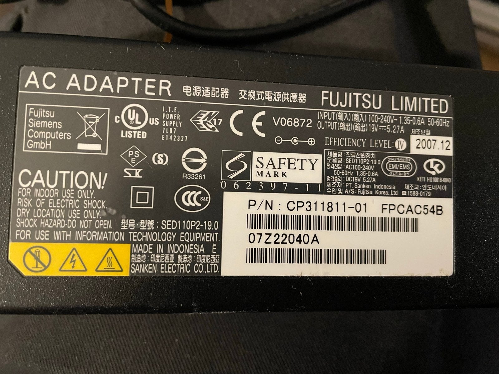 Fujitsu Siemens Laptop Voeding 19V 5.27A FPCAC54B, Ophalen of Verzenden, Gebruikt