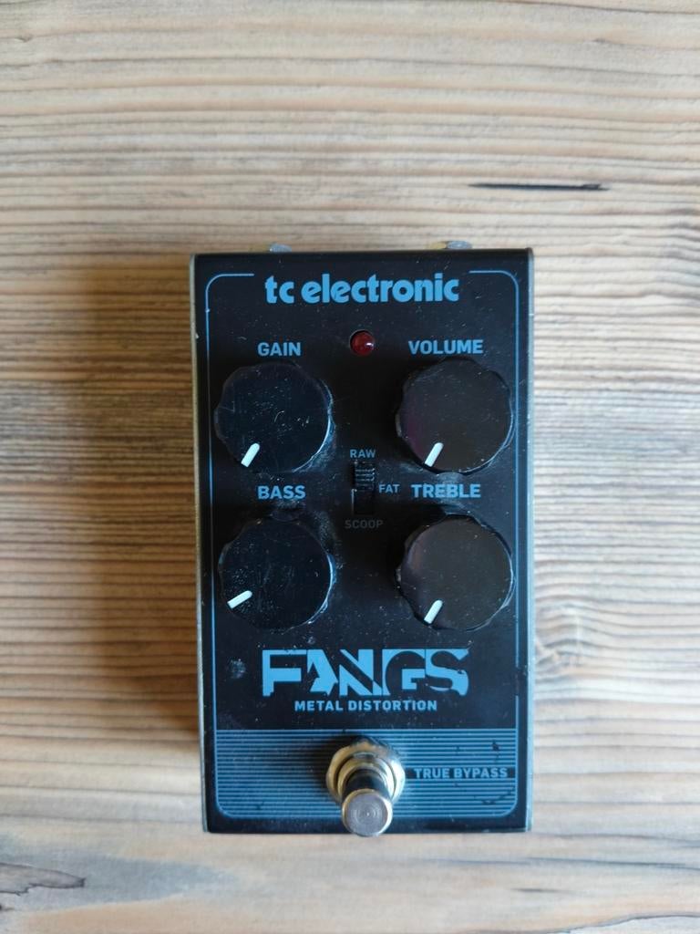 Tc electronics Fangs distortion pedaal, Muziek en Instrumenten, Effecten, Ophalen of Verzenden, Zo goed als nieuw, Distortion, Overdrive of Fuzz