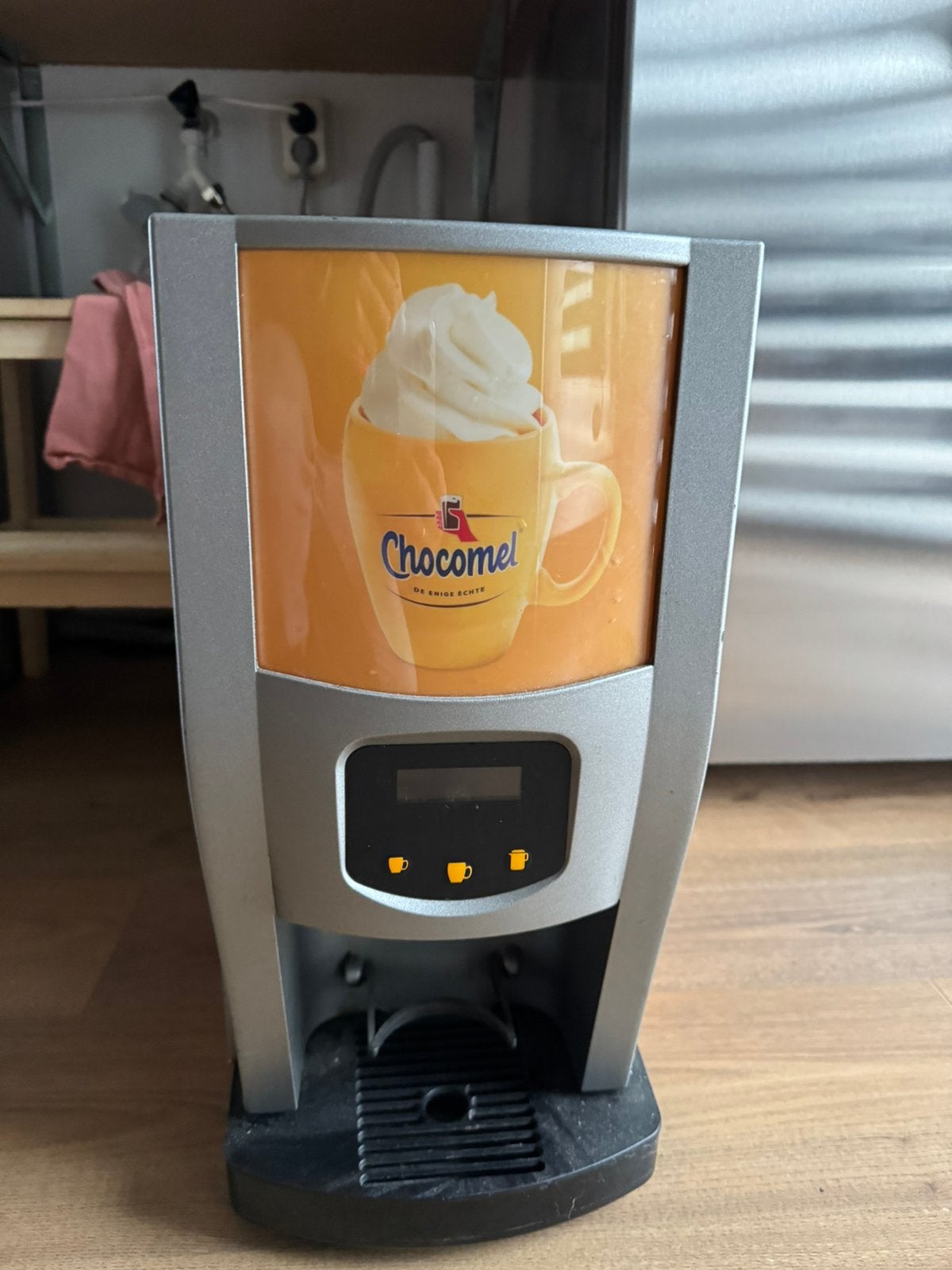 Chocomel chocolademelk automaat Nutricia kantine, Nutricia, Afneembaar waterreservoir, Gebruikt, Overige modellen