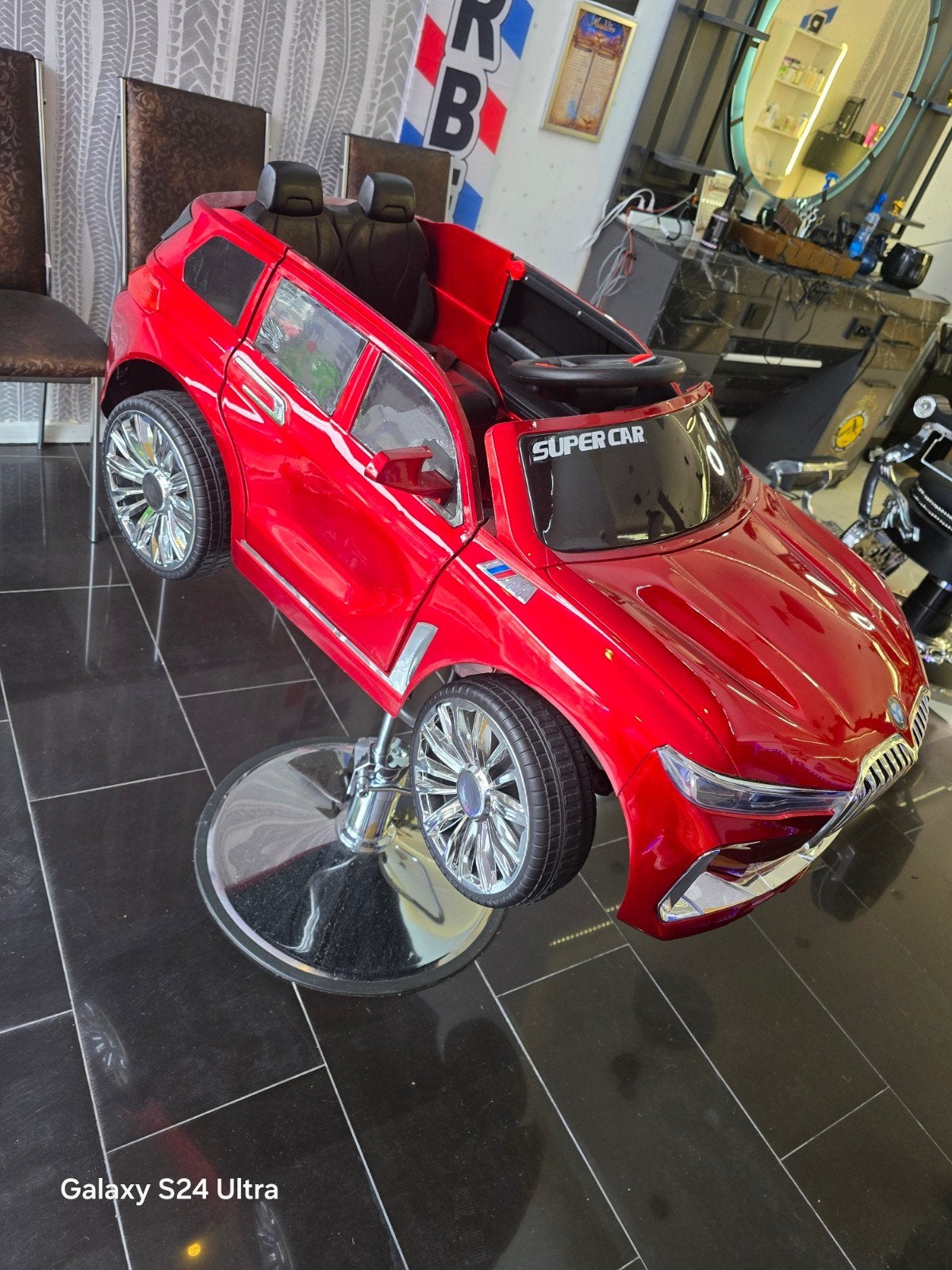 Rode Kinder Kappersstoel BMW Model, Ophalen, Nieuw, Jongen of Meisje