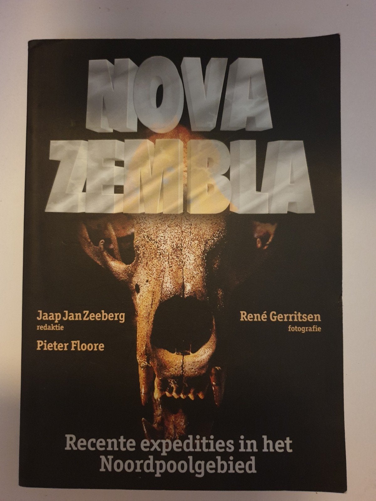 Nova Zembla: Recente expedities in het Noordpoolgebied, Ophalen of Verzenden, Gelezen, Jaap Jan Zeeberg, Pieter Floore, René Gerritsen