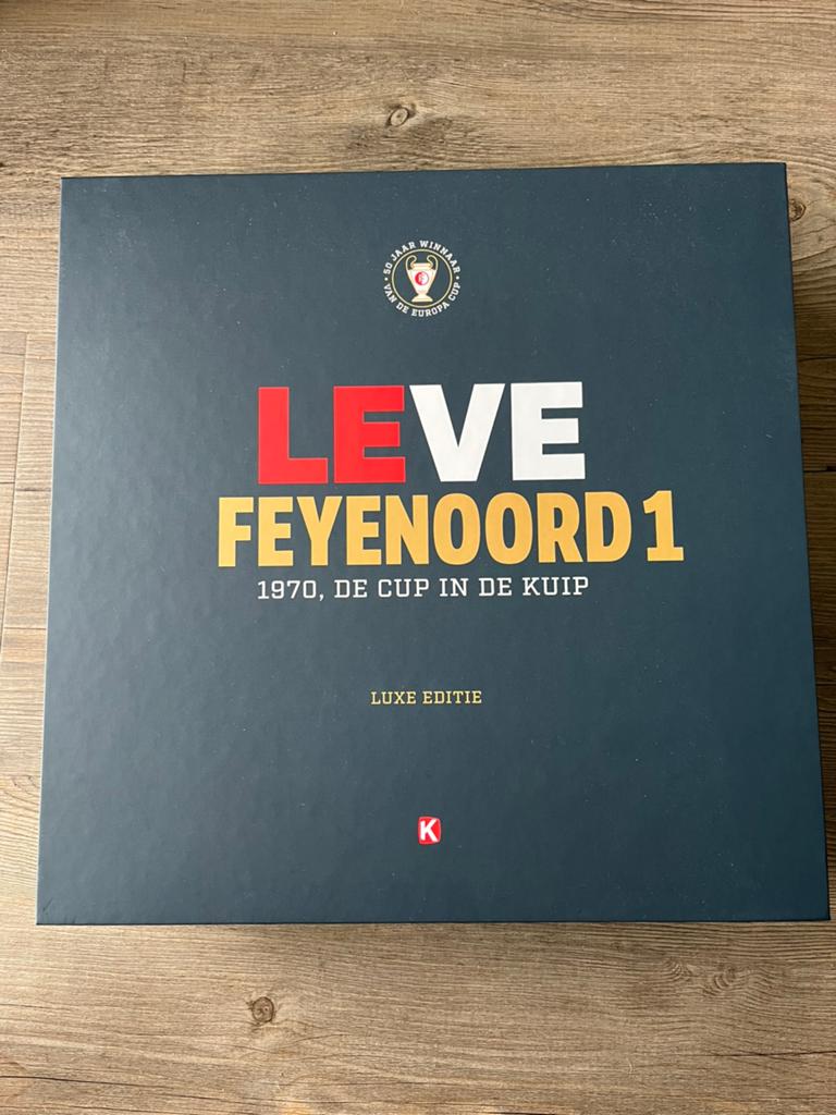Feyenoord Luxe Editie Box - Leve Feyenoord 1 (1970), Verzamelen, Ophalen of Verzenden, Nieuw, Feyenoord, Shirt