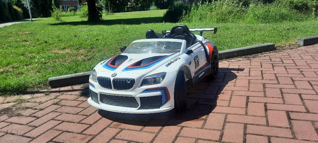 Speelgoed auto BMW M6 GT3, Ophalen, Gelezen, BMW