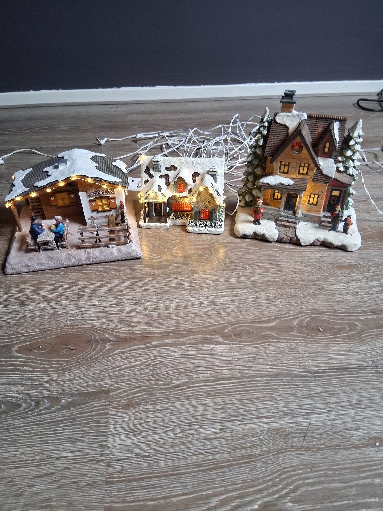 kersthuisjes sneeuw, Ophalen of Verzenden, Gebruikt