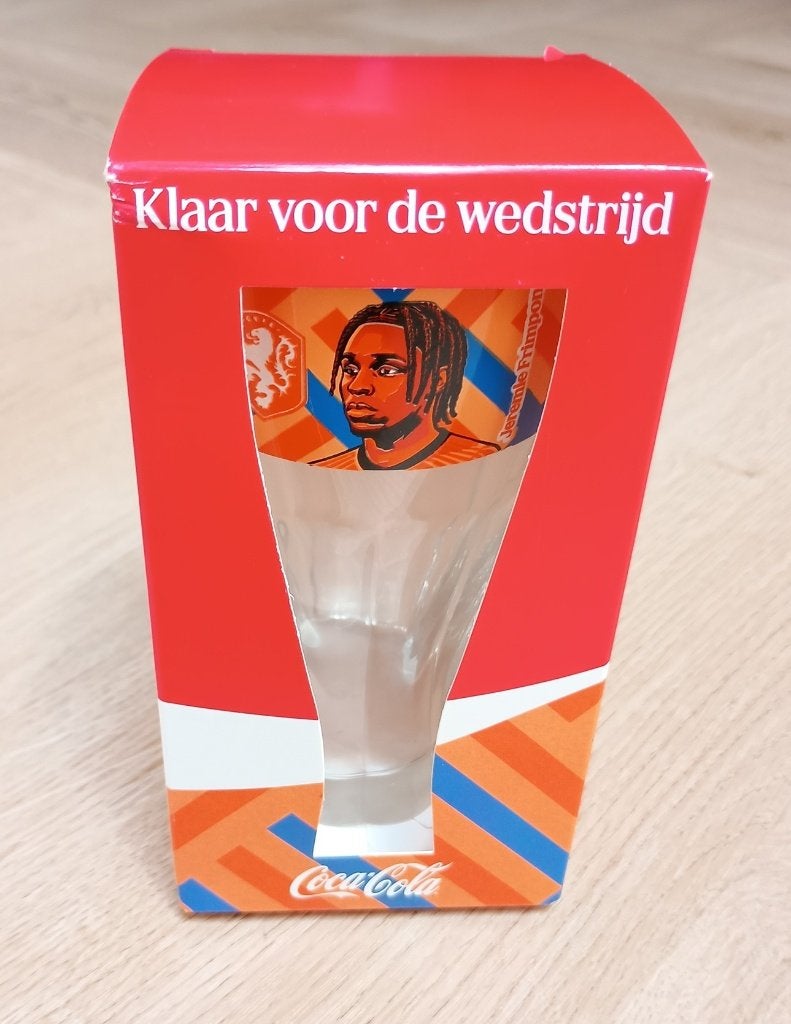 WK 2026 voetbal Coca Cola glas Jeremie Frimpong, NIEUW., Ophalen of Verzenden, Nieuw, Buitenlandse clubs, Overige typen