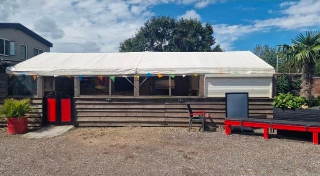 Grote professionele partytent met zijwanden, Partytent, 6 meter of meer, Zo goed als nieuw, 8 meter of meer