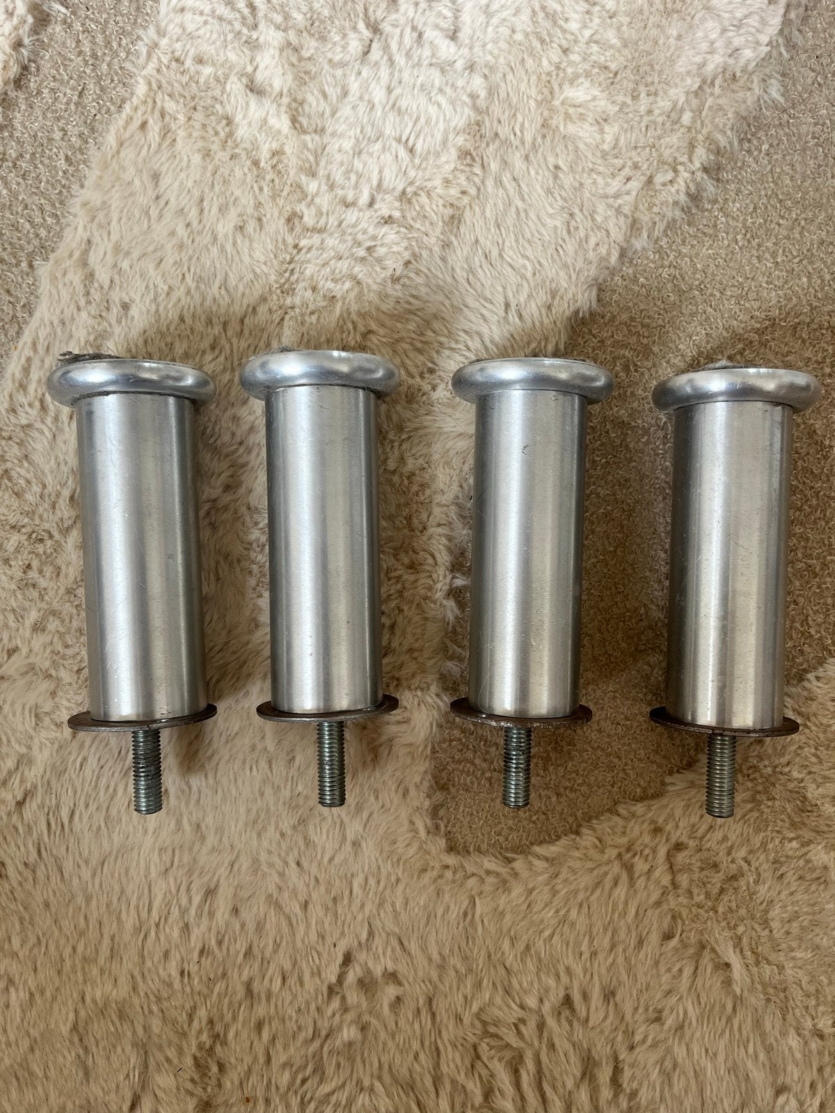 Set van 4 metalen meubelpoten, Ophalen of Verzenden, Gebruikt