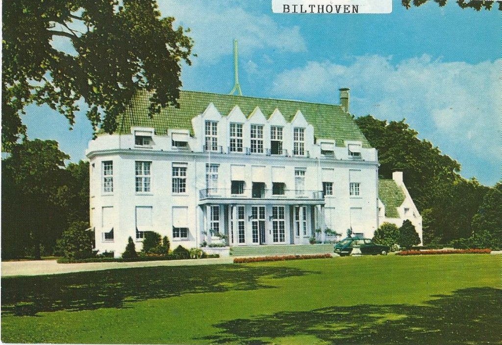 Bloemendaal, Gemeentehuis - Oude Ansichtkaart, Verzenden, 1940 tot 1960, Gelopen, Noord-Holland