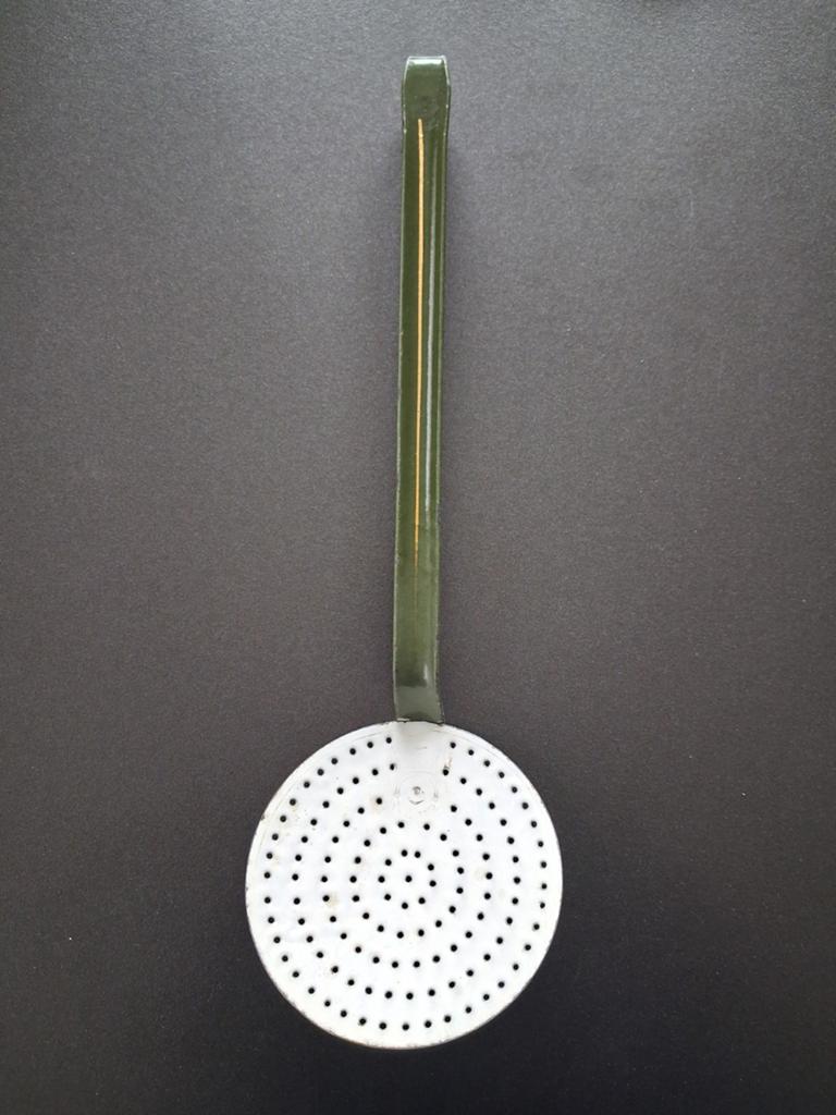 Emaille schuimspaan BK, Ophalen of Verzenden