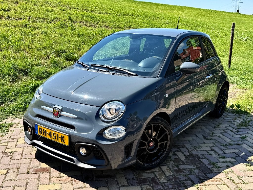 Fiat 500 1.4 T-Jet 595 Abarth 2017 Grigio Pista NL Auto NAP!, Voorwielaandrijving, 145 pk, 40 €/maand, 4 cilinders