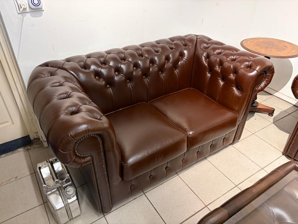 Chesterfield 2- en 3-zits bank met salontafel, Ophalen, 7671cm, Chesterfield, Leer