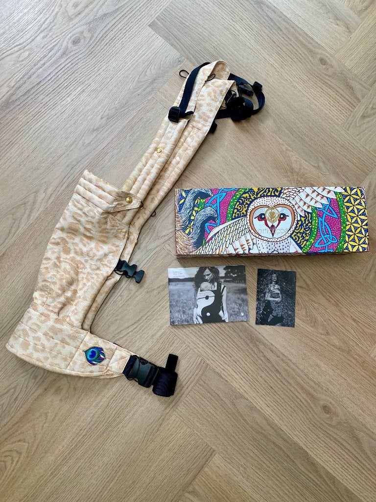 Artipoppe Zeitgeist Leopard Gold, Buik of Rug, Zo goed als nieuw, Draagzak, Ophalen