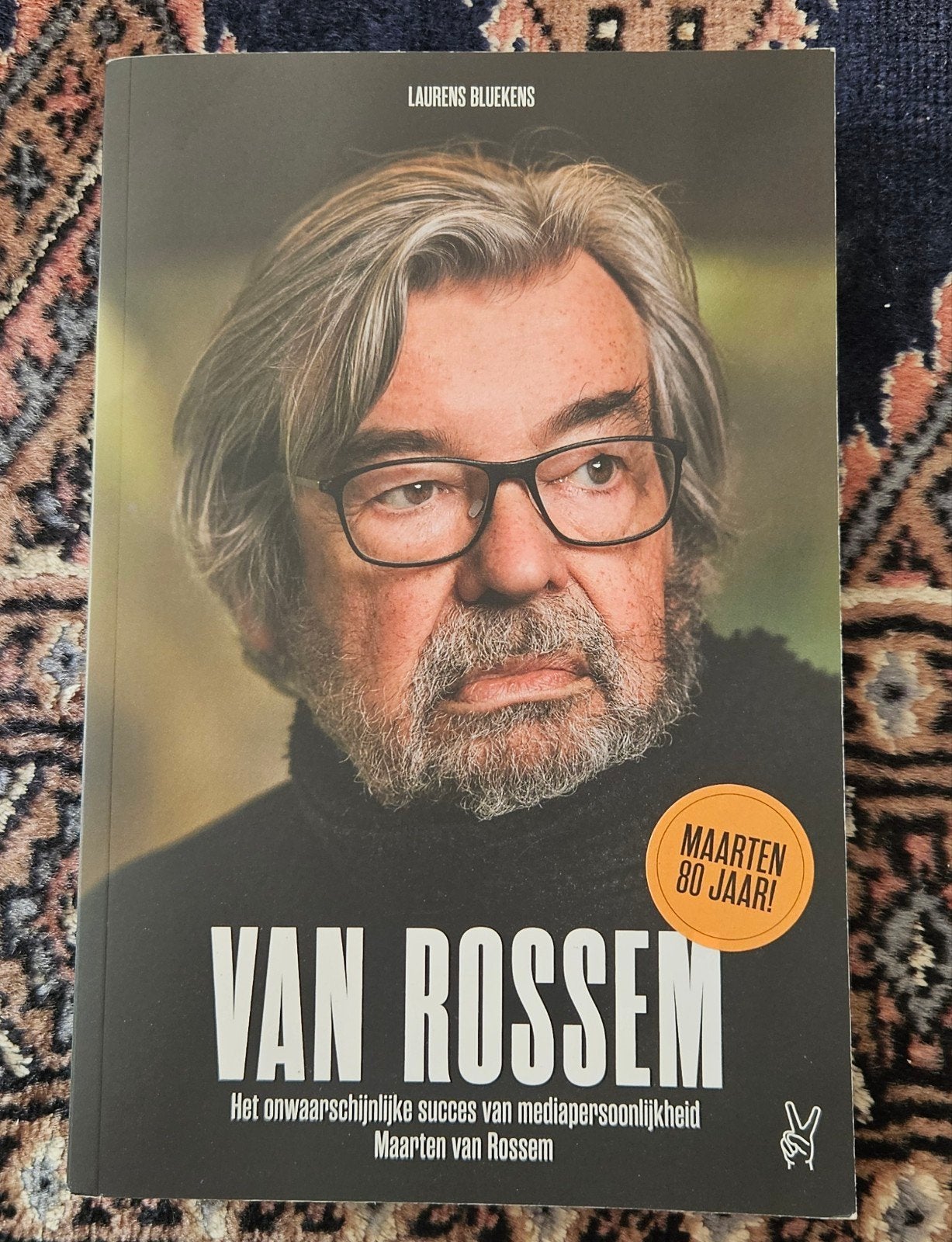 Boek: Van Rossem - Het onwaarschijnlijke succes, Ophalen of Verzenden, Nieuw, Laurens Bluekens