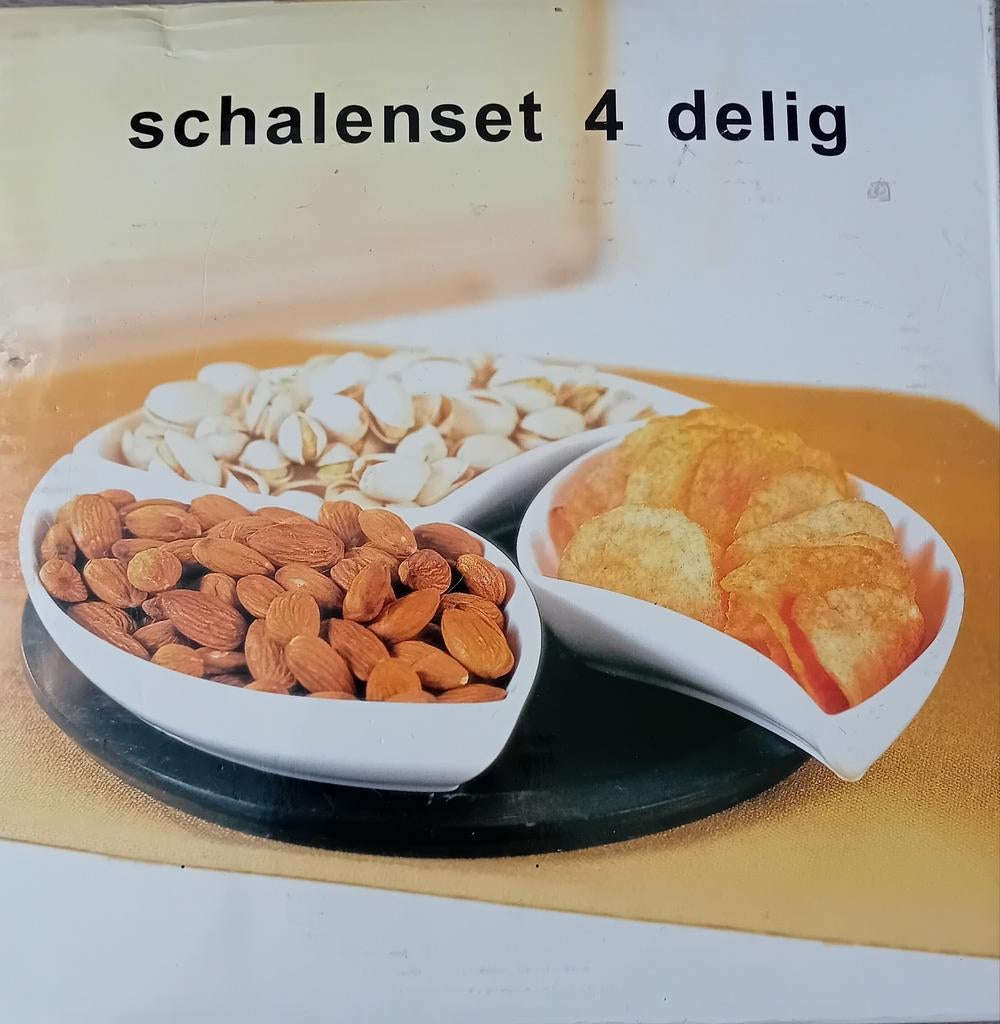 Snackschaal/keramiek/dienblad. Model 3 vakjes. Nieuw!, Ophalen, Nieuw