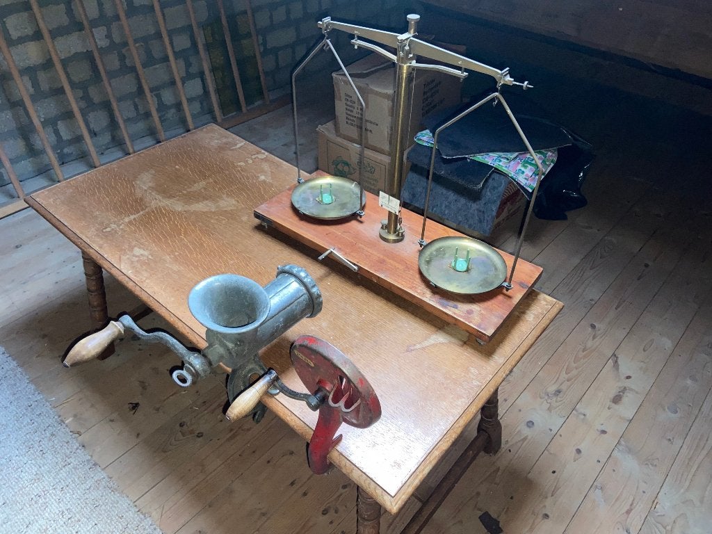 vintage gehaktmolen, bonensnijder en weegschaal, Ophalen