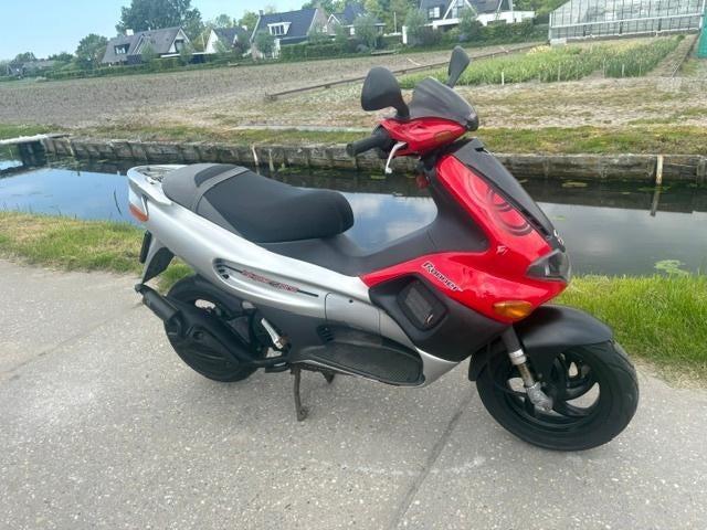 Gilera Runner SP Pro 45km **1e eigenaar**, Fietsen en Brommers, Scooters | Piaggio, Ophalen, Gebruikt, Overige modellen, Maximaal 45 km/u