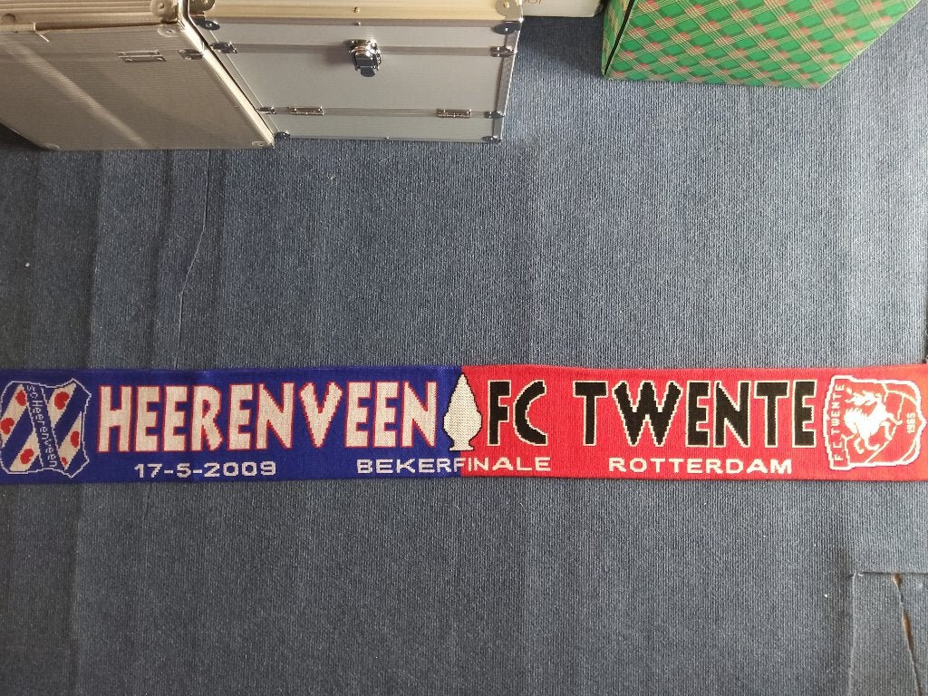 FC Twente spullen, Verzenden, Nieuw, F.C. Twente, Vaantje of Sjaal